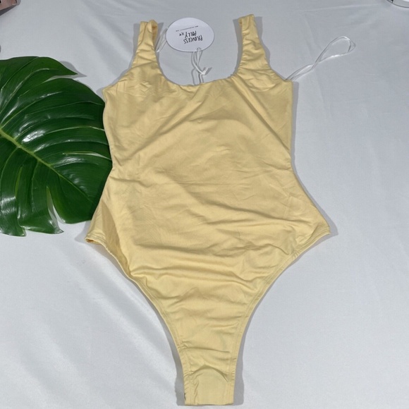 NWT Princess Polly [ 4 US ]‎ Tamikah Square Neck Bodysuit in Yellow - Picture 7 of 12